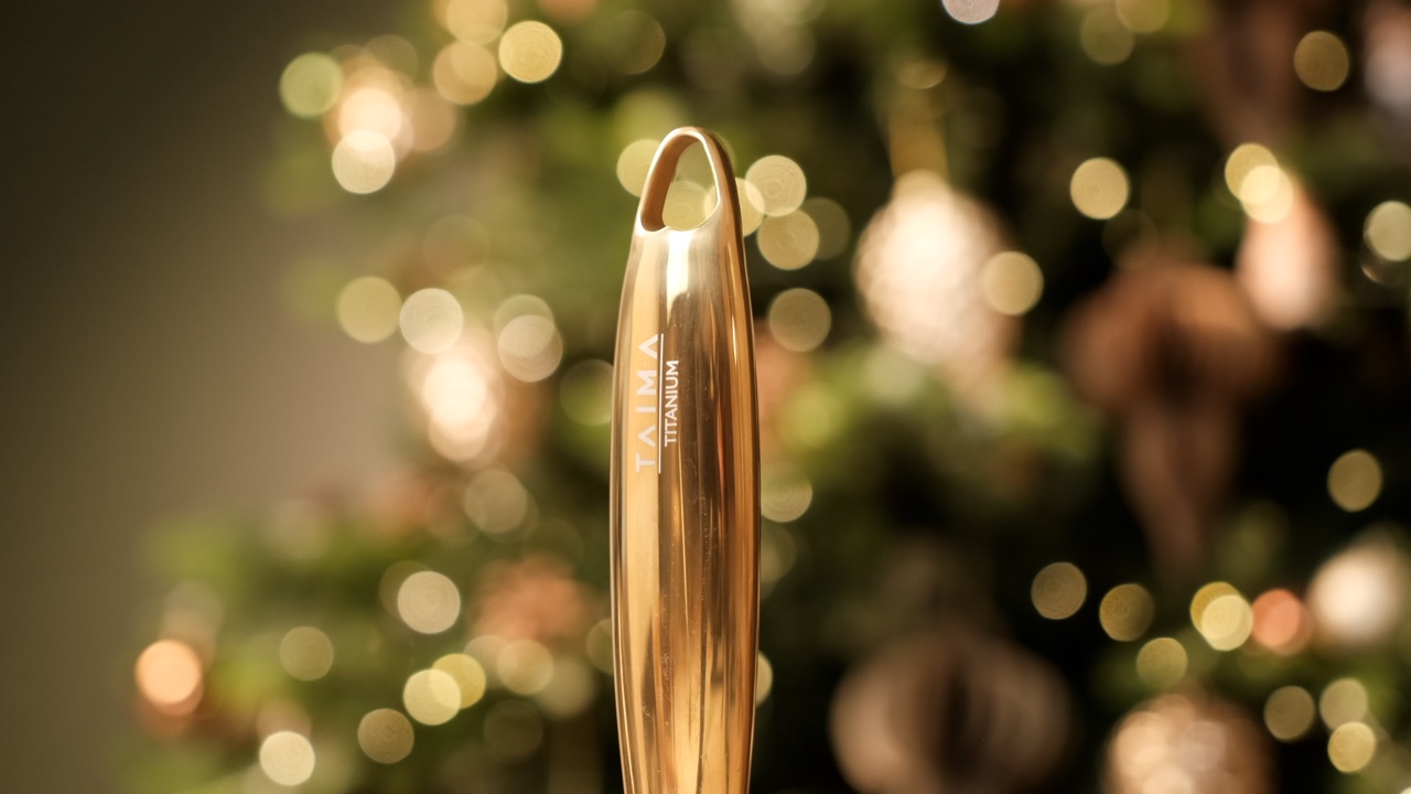 Holiday Campaign still 1