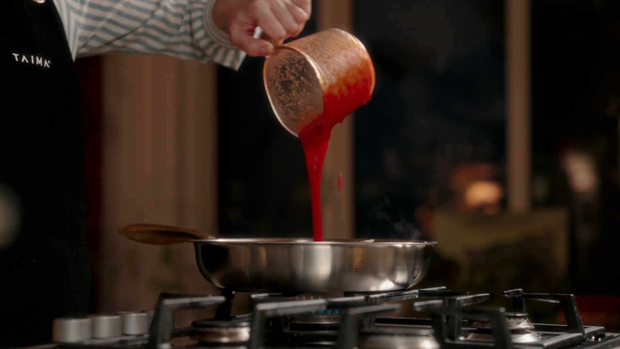 Home Cooking still 3
