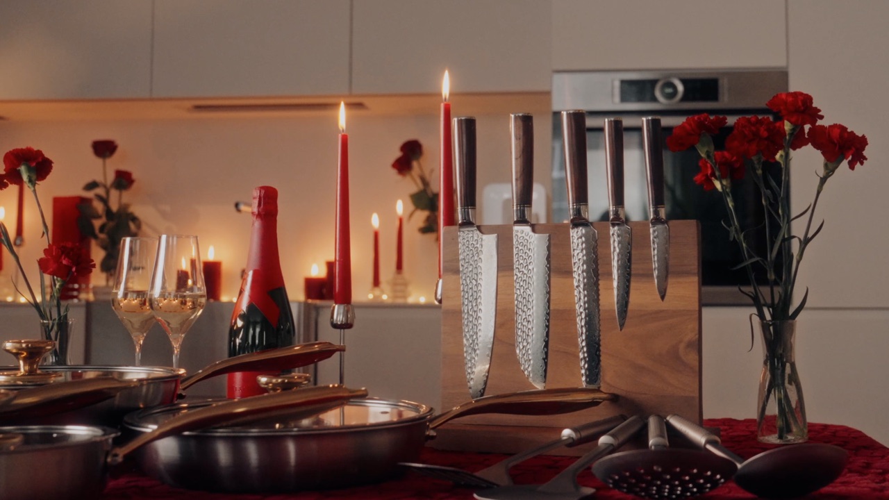 Valentine’s Campaign still 3