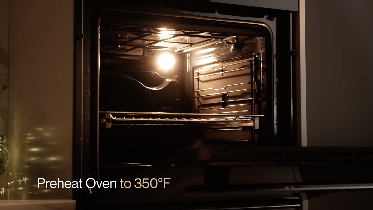 Illuminated oven in a Taima cooking video